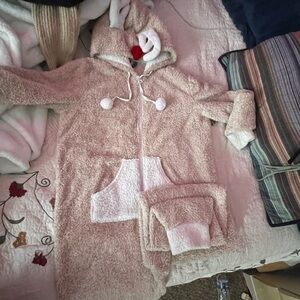 These are pjs perfect for the cold winter